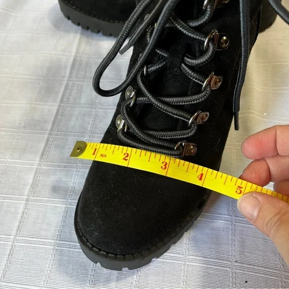 Top Moda Black Combat Style Chunky Heel Lace-Up Ankle Boots Faux Fur Women's 6.5 - Picture 11 of 11